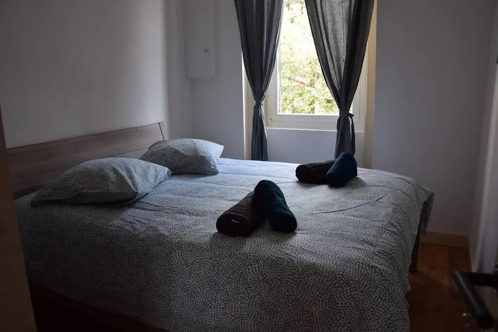 Elegant T2 A Bron, Tramway A 2Min, Box Parking, 4Personnes Apartment